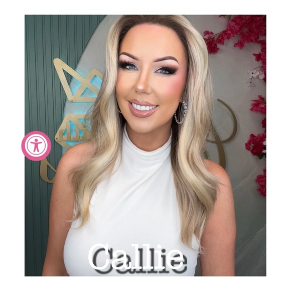 NEW Chelsey Smith Crowns 👑 “Callie” Standard Size Synthetic Wig - Picture 1 of 10
